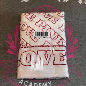 Victoria’s Secret PINK XXL Huge Beach Towel 71" x 40" Repeat Logo